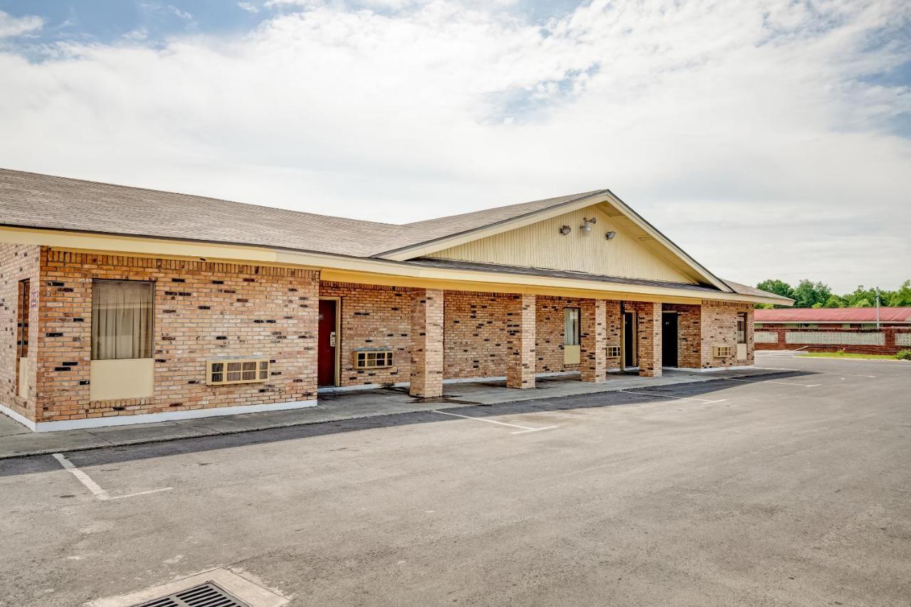 Oyo Hotel Lake Charles La I-10 エクステリア 写真