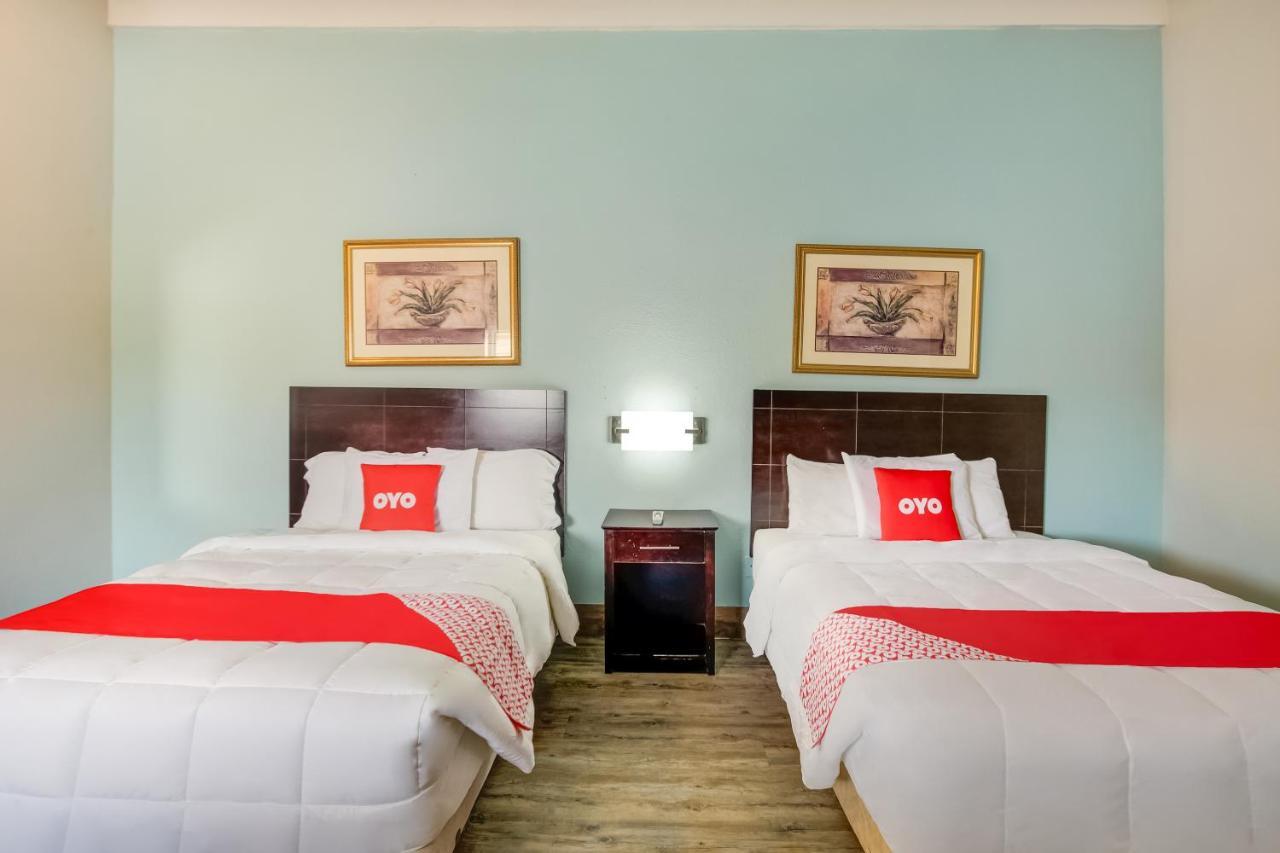 Oyo Hotel Lake Charles La I-10 エクステリア 写真