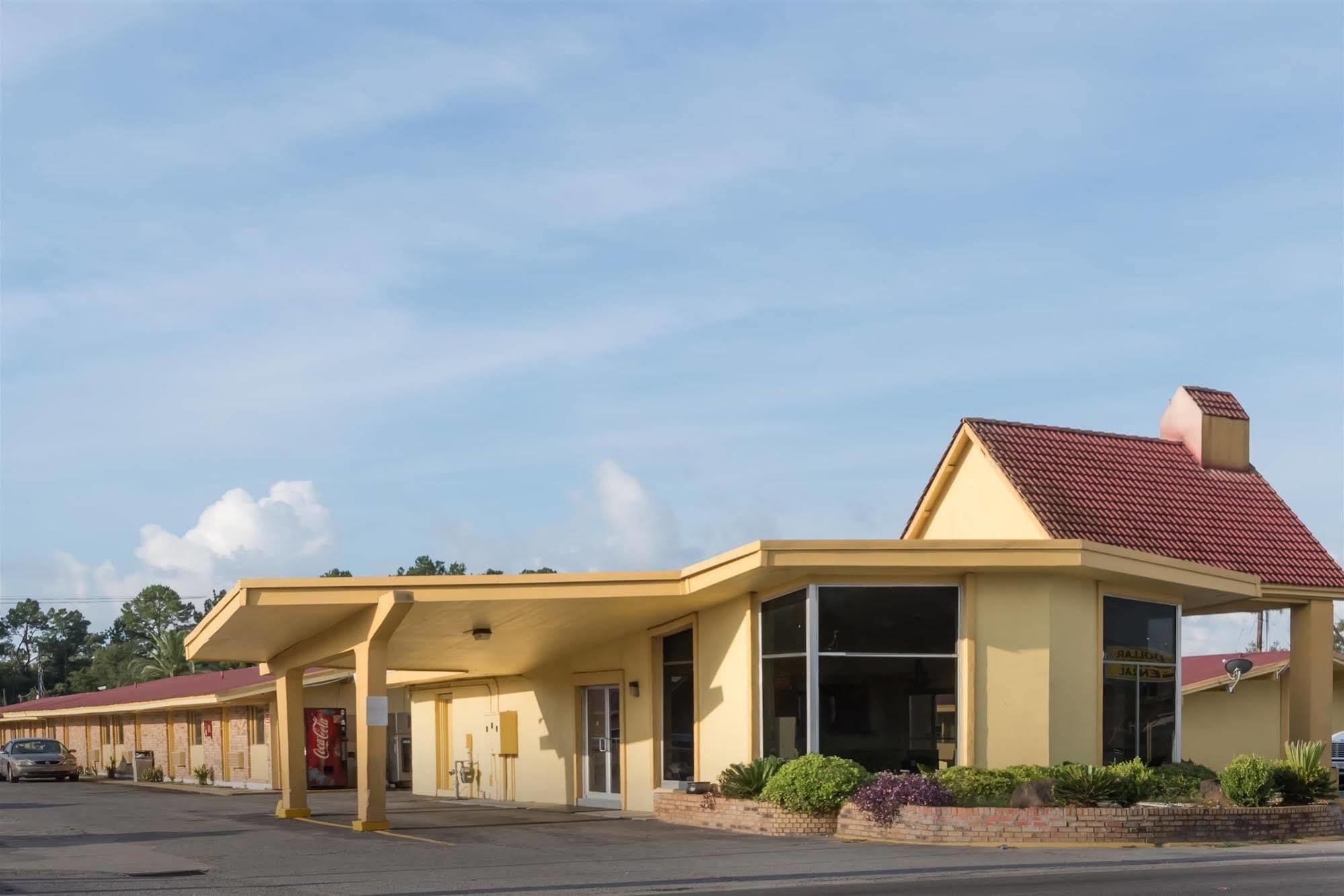 Oyo Hotel Lake Charles La I-10 エクステリア 写真