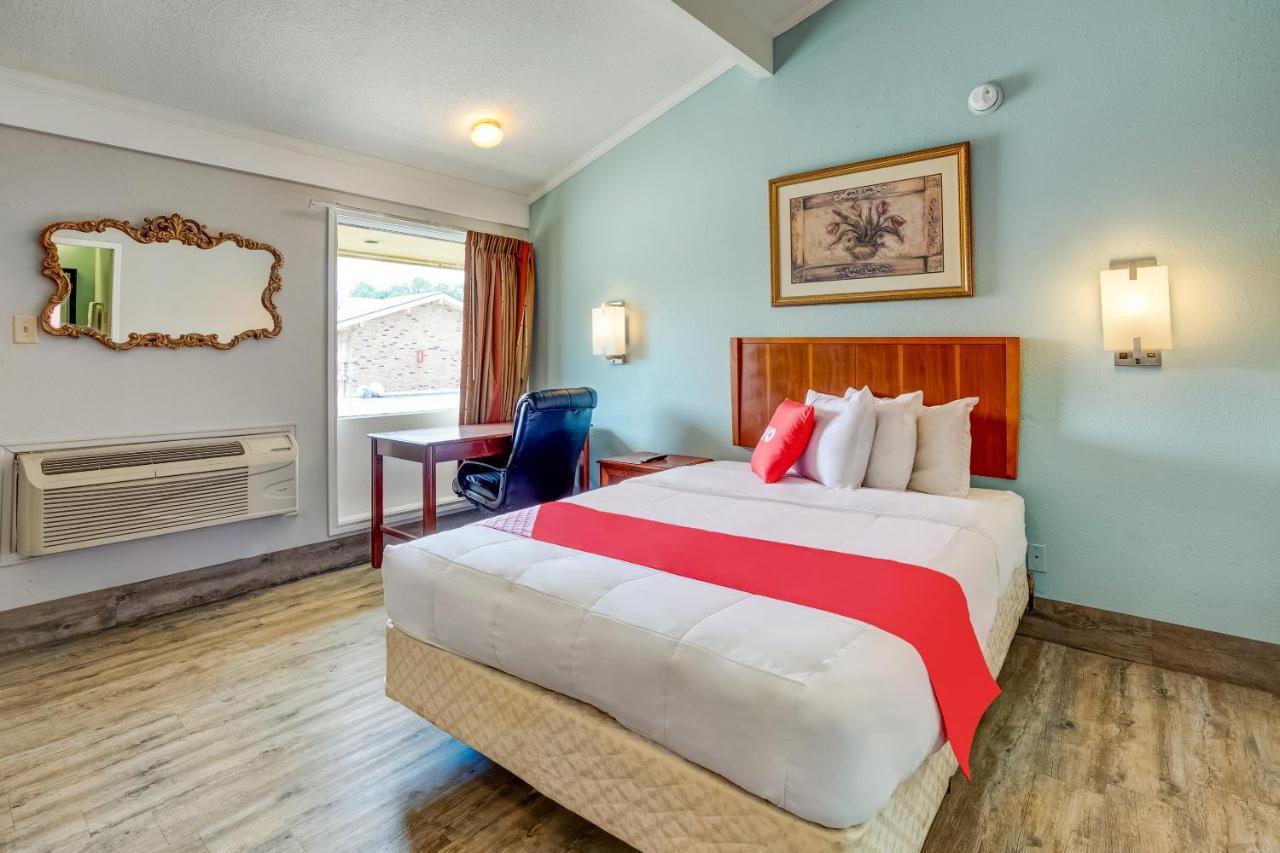 Oyo Hotel Lake Charles La I-10 エクステリア 写真